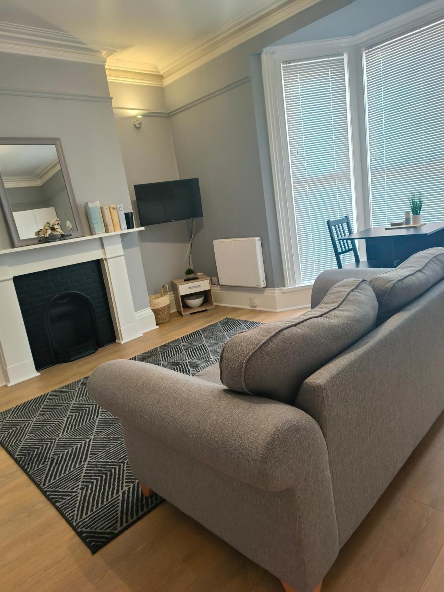 Southsea Historic Gem - Elegant Apartments Portsmouth Cameră foto